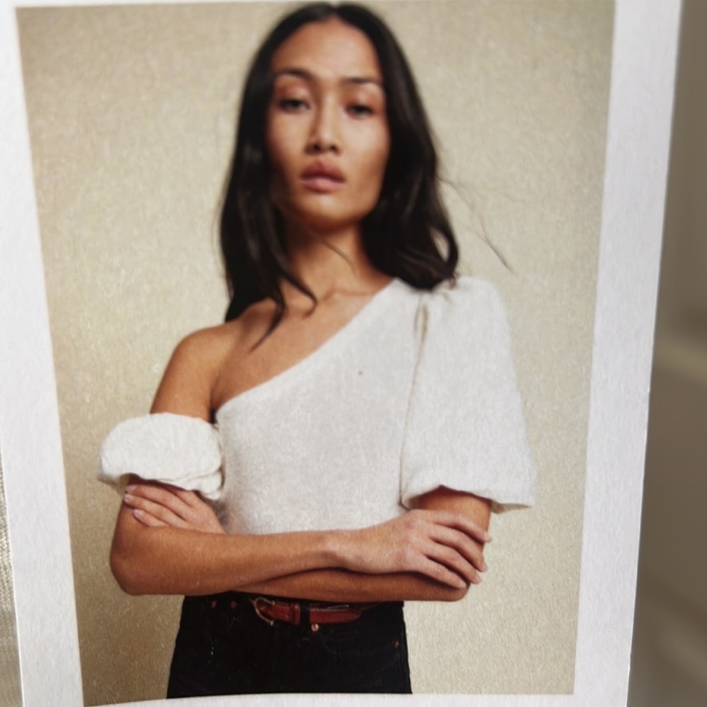 Nation LTD L One-Shoulder Puff Sleeve Tee
